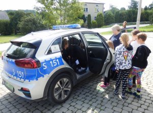 Spotkanie policjantów z dziećmi i młodzieżą