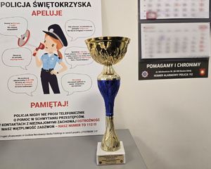 Puchar dla I wicemistrza Polski Służb Mundurowych w Kolarstwie Szosowym ze startu wspólnego.