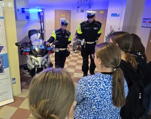 „Dzień otwarty” w szkole tworzącej klasę o profilu policyjnym