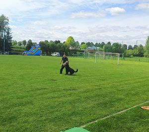 Policyjna pogadanka i mecz w piłkę nożną