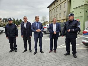 Przekazanie nowego radiowozu