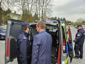 Przekazanie nowego radiowozu